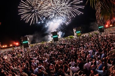 Goditi le serate del Papeete Beach Club di Milano Marittima