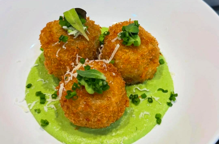 Pair fragrances with fine dining on a sensory journey: In Randburg, South Africa (6)