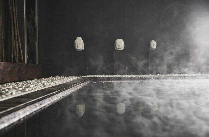 Steamy private spa session at Finca El Cortiñal.