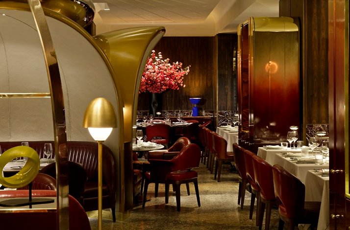 Dining area of restaurant Sammarco.